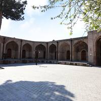 سفر به بزرگ‌ترین کاروانسرای مسقف ایران